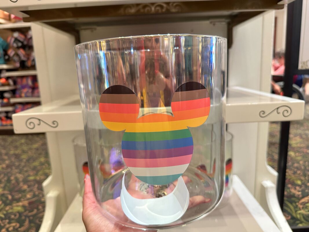 pride glasses candleholder 4213