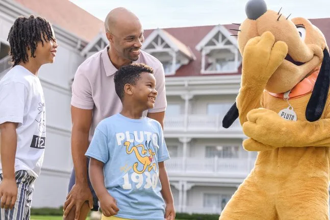 wdw-resorts-pluto-characters-647x