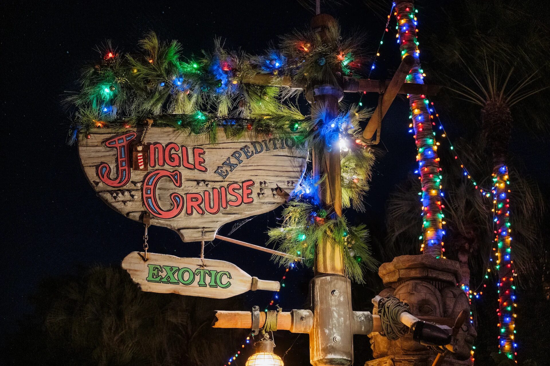 Jingle Cruise holiday overlay at Magic Kingdom