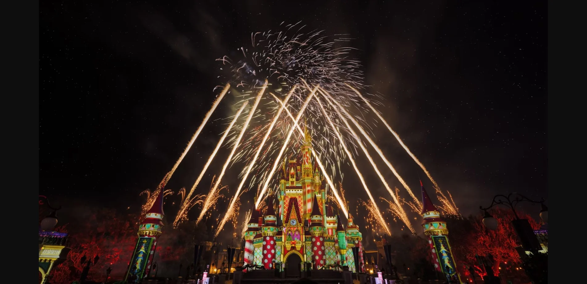 Minnie's Wonderful Christmastime Fireworks above Cinderella Castle